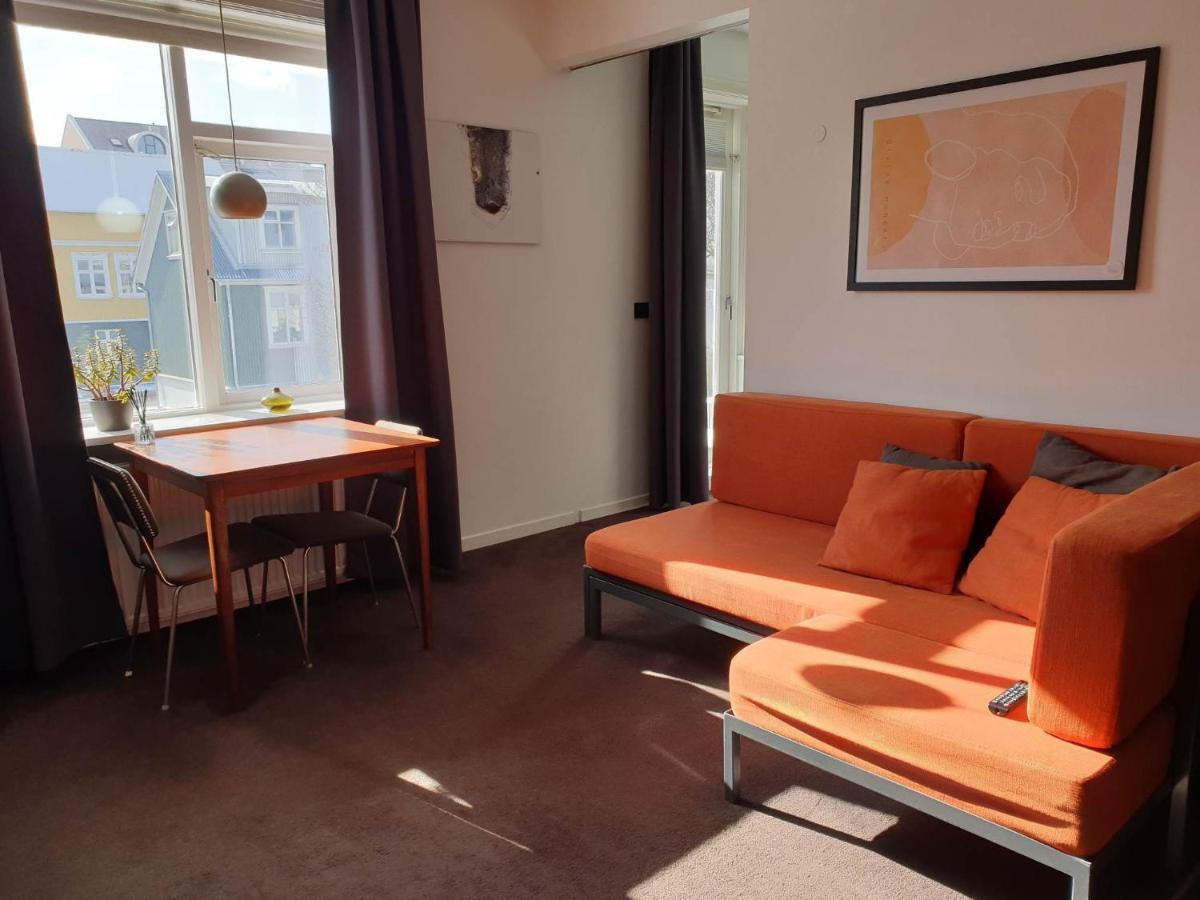Astro Apartments Reykjavík Buitenkant foto