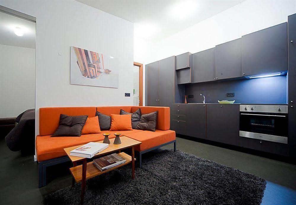 Astro Apartments Reykjavík Buitenkant foto